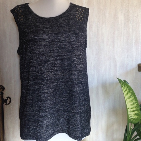 Forever 21 burnout top with studs - Picture 1 of 4